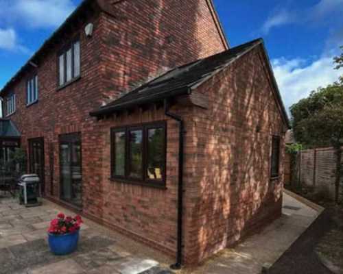 Side-Extension-in-Redditch