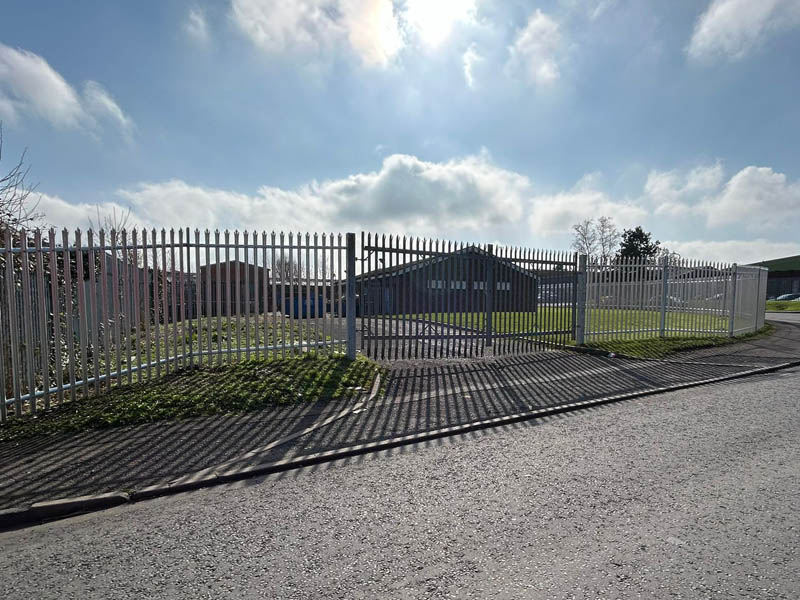 Palisade Fencing